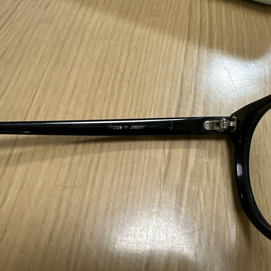 ボストン型メガネ