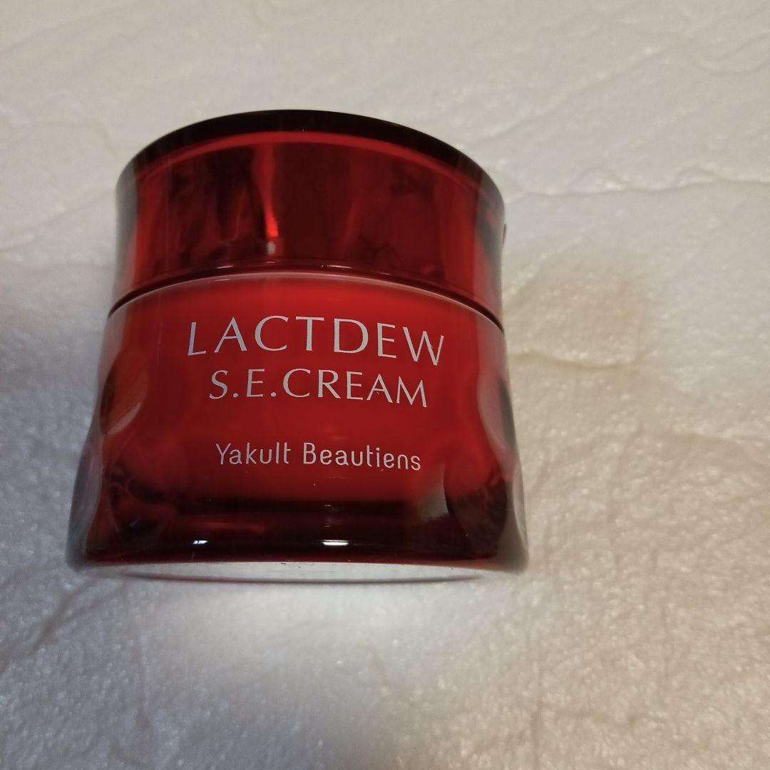 ラクトデュウSEクリーム 保湿クリーム40ｇ￥３６００