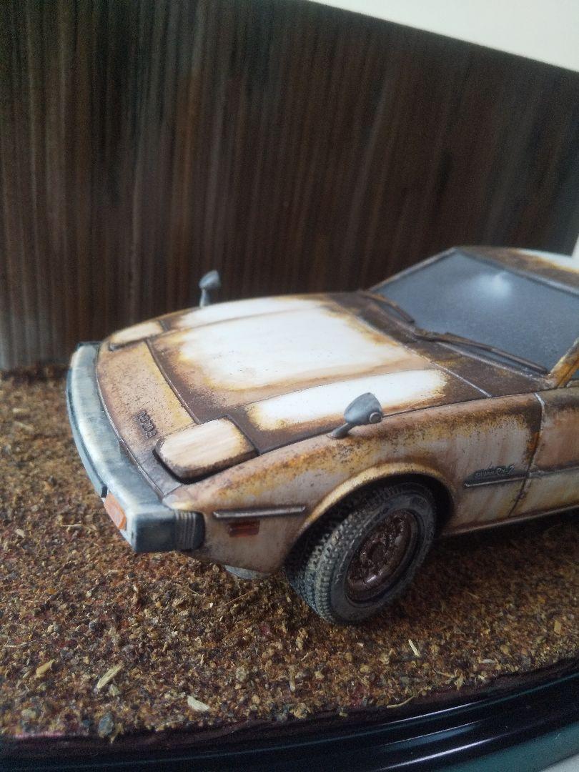 サバンナ RX-7 1/24 完成品 自作ジオラマ 旧車 ケース付き 昭和レトロ
