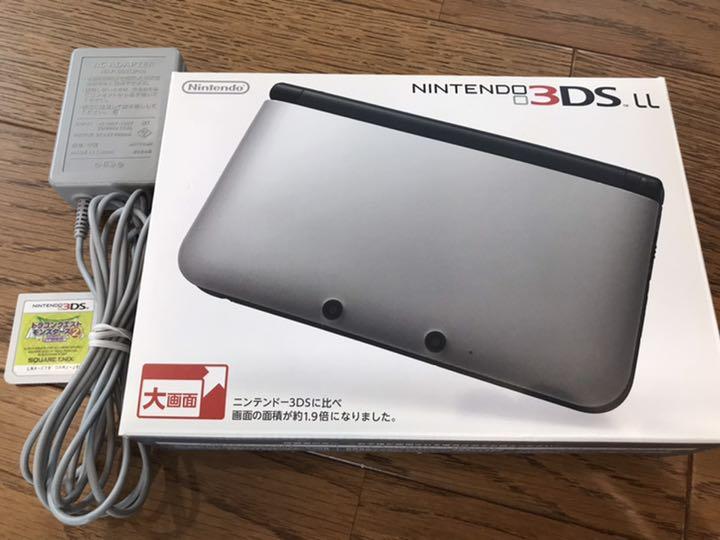 ニンテンドー3DS LL シルバー×ブラック