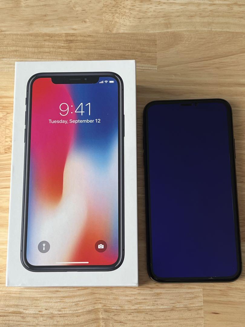 Apple iPhone X 256GB スペースグレースマートフォン本体