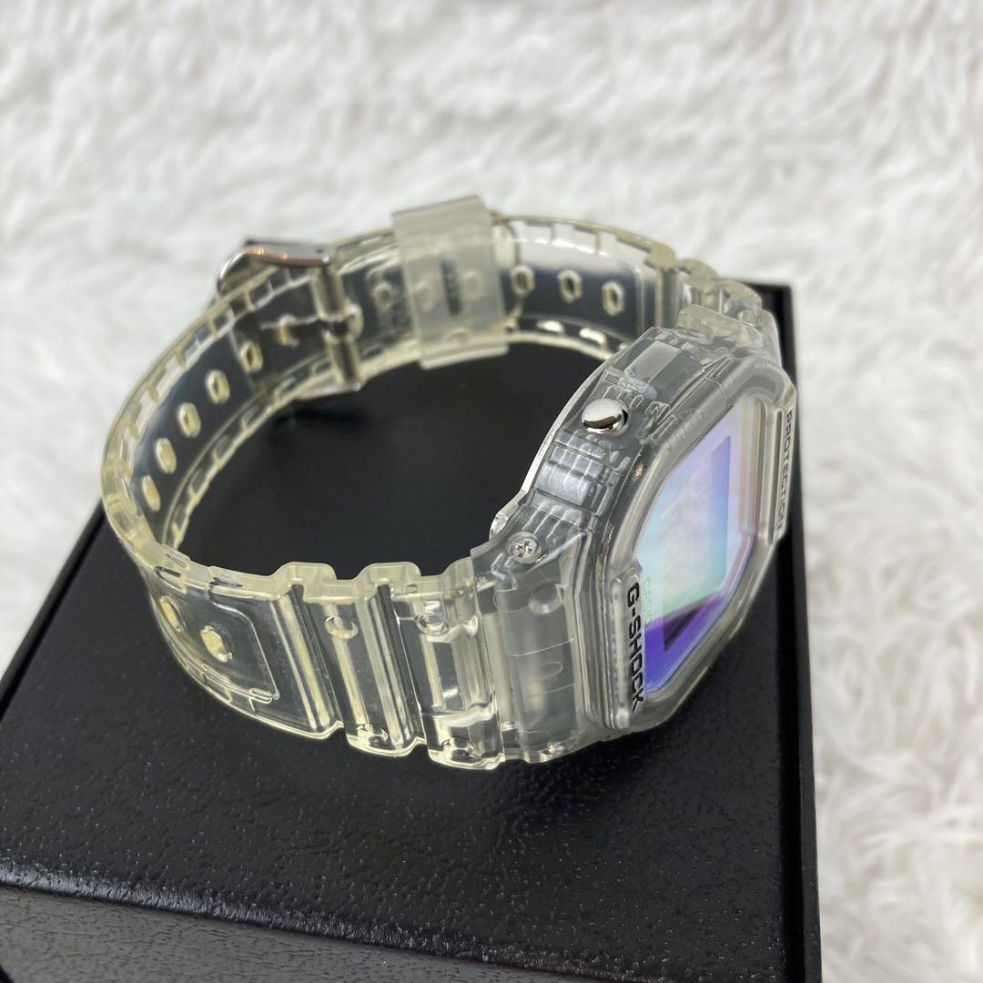 【美品】CASIO G-SHOCK ジーショック DW-5600SRS-7JF