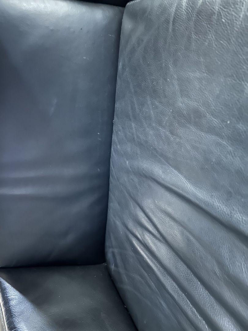 EM　BoConcept ボーコンセプト IVA　総革　2人掛けソファ