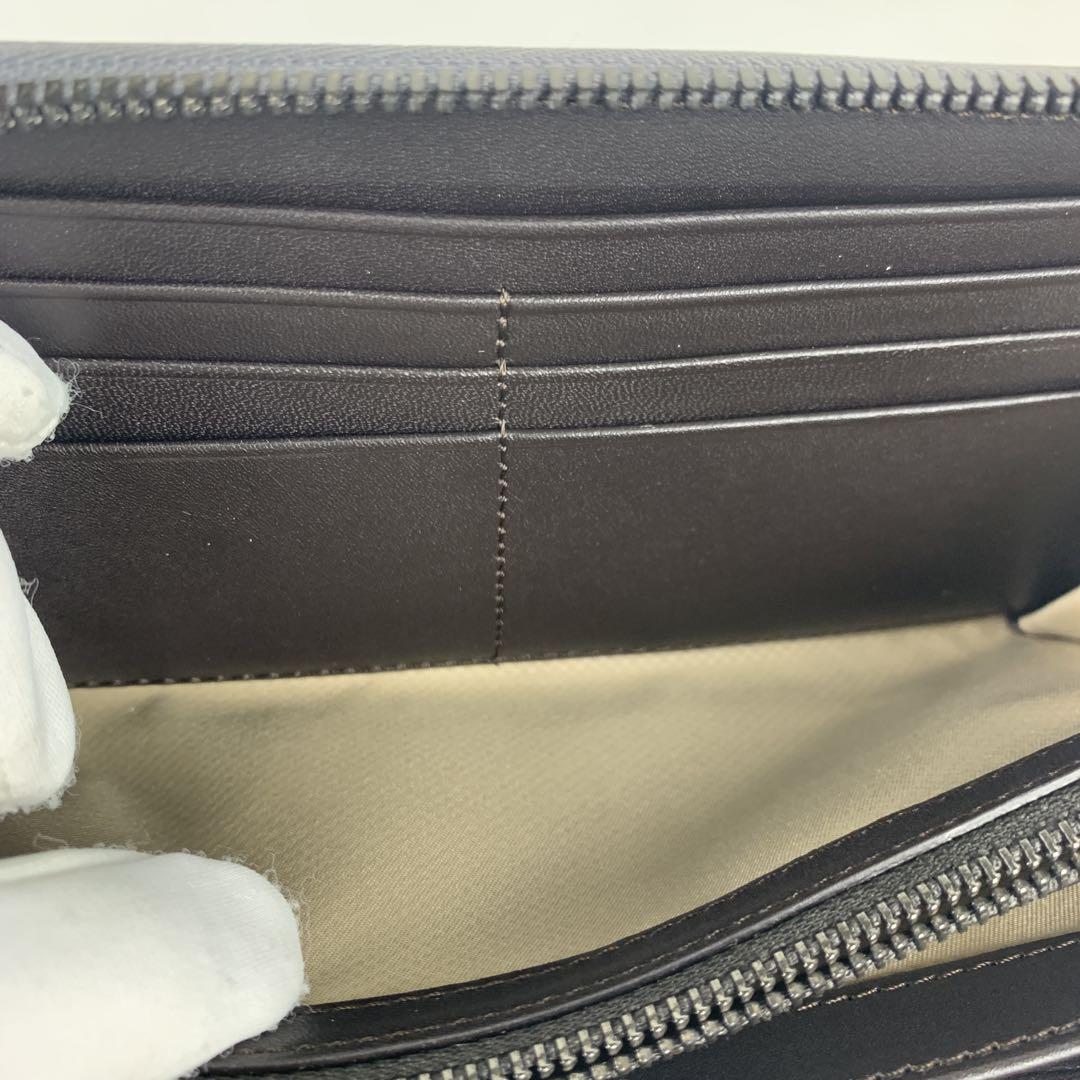 TUMI 長財布