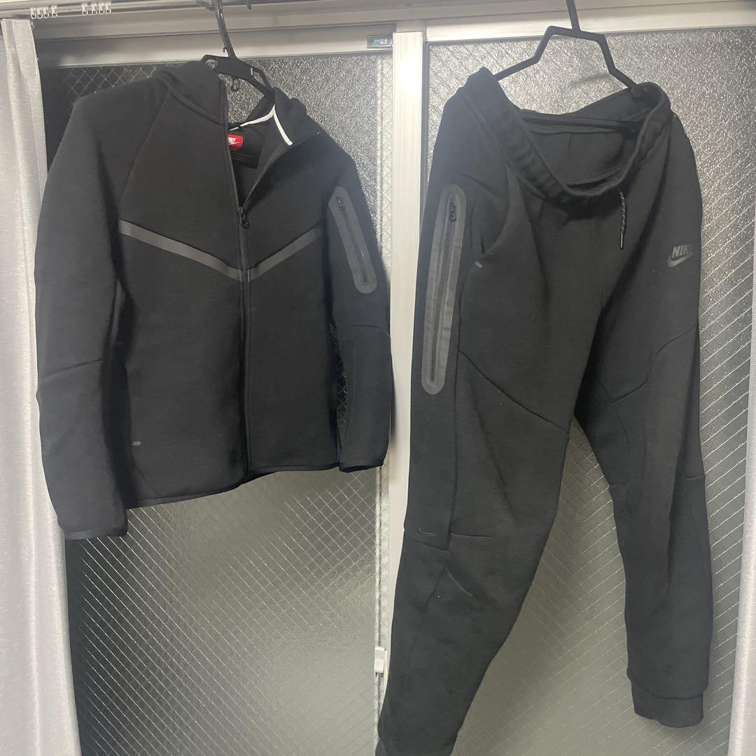 ナイキ　テックフリース　ukdrip