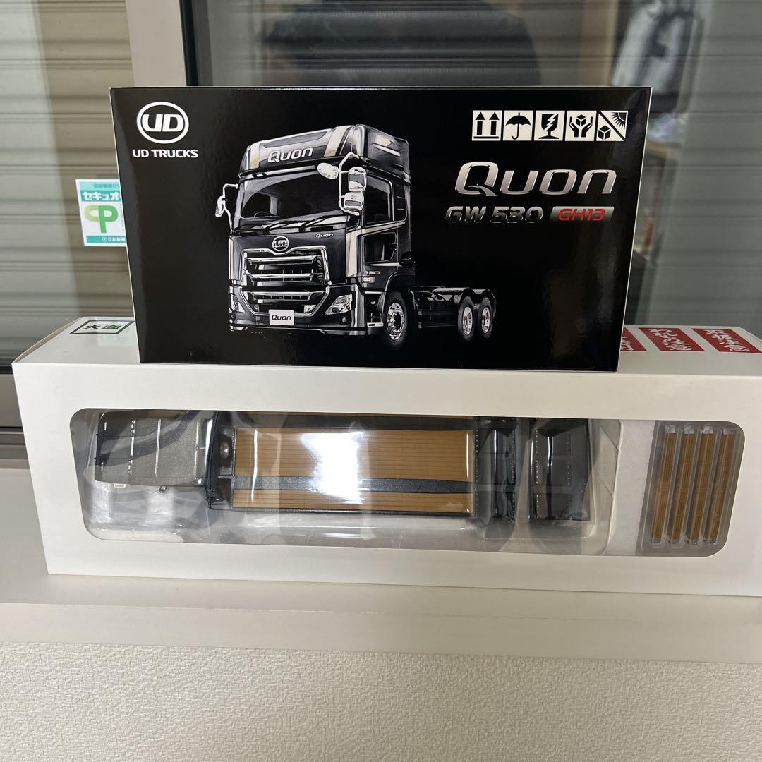 京商 - 1/43 ＵＤトラックス Ｑｕｏｎ（クオン）ＧＷ 530 大型セミトラクター Amazon.co.jp: UD トラックス クオン GW530 セミトラクター