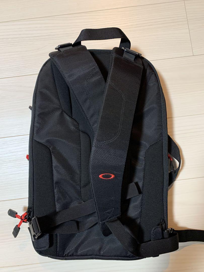 OAKLEYバックパック