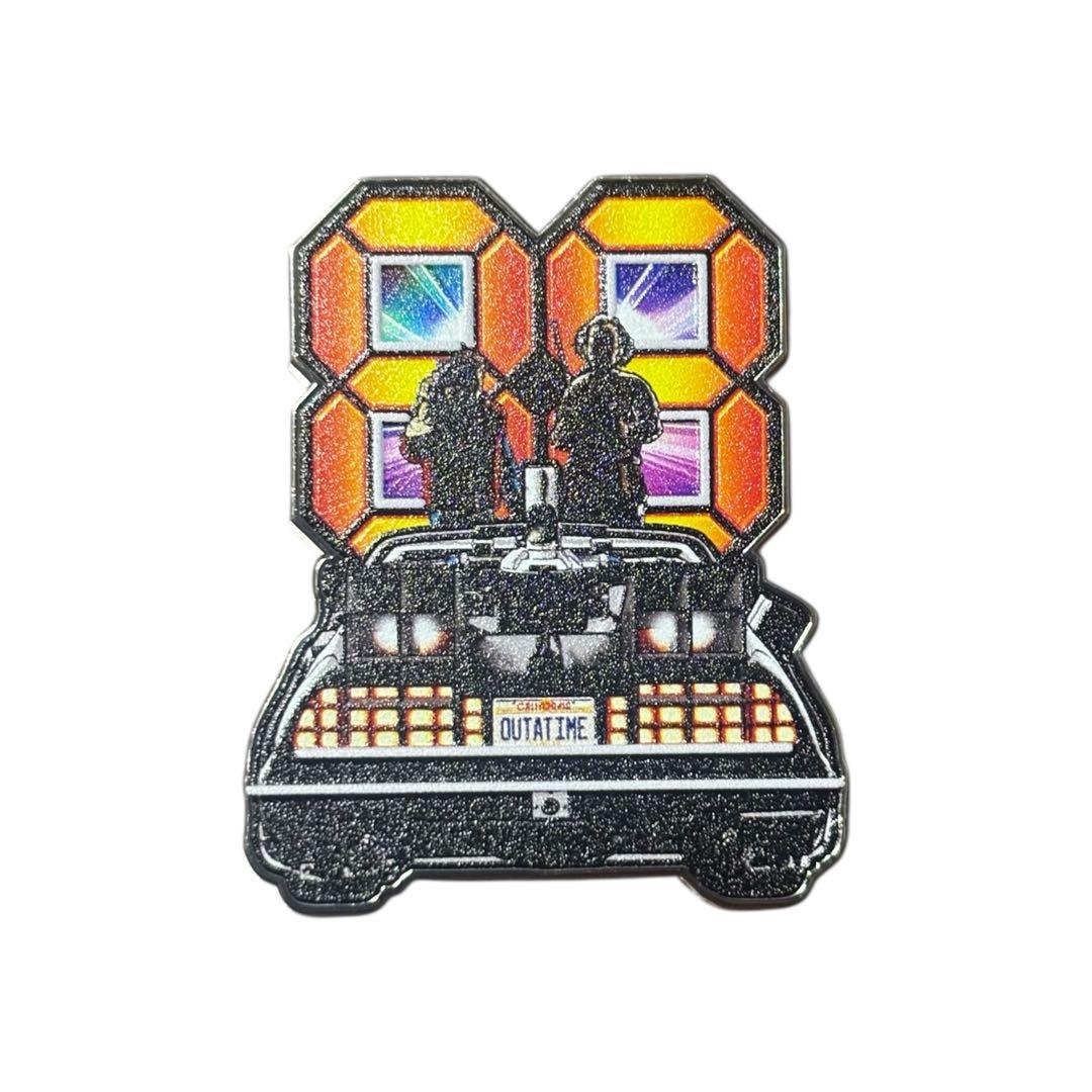 ドンキホーテ バックトゥザフューチャー ノベルティ ピンバッジ - メルカリ