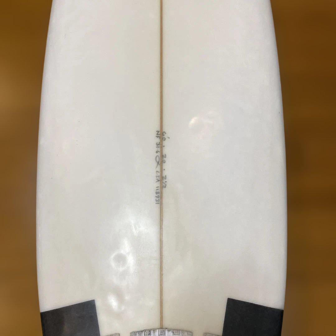 NEW FLYER 6’0 トライフィンショートボード ULTRA LIGHT