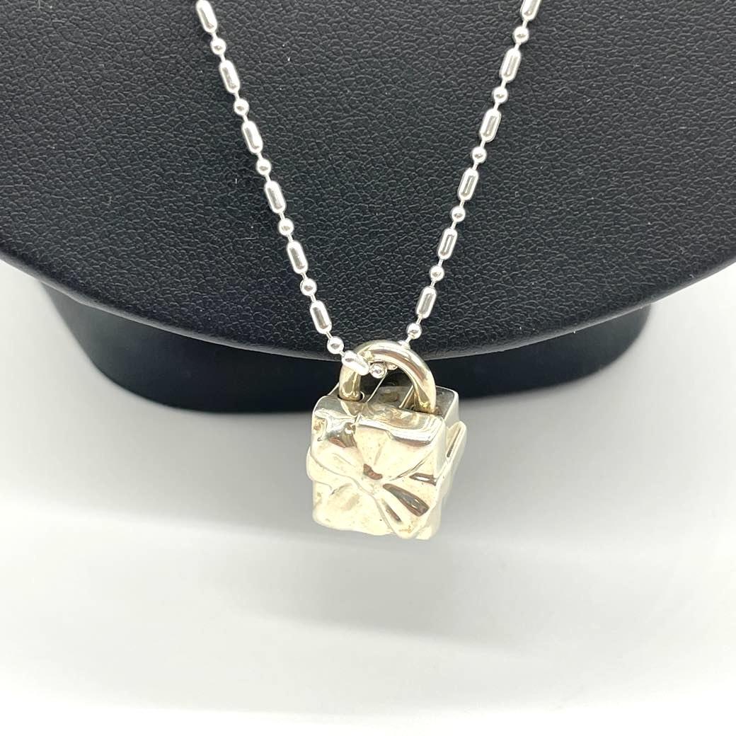 TIFFANY ティファニー  プレゼントボックス
