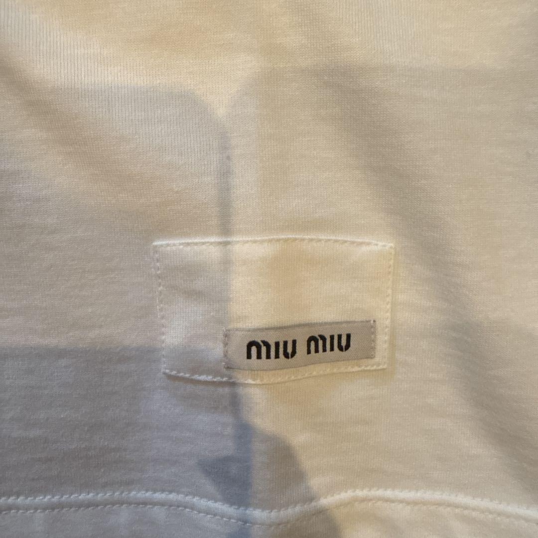 miu miu フリル付きVネックTシャツ XS ホワイト