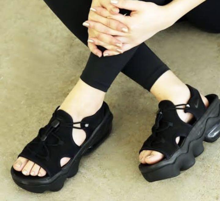ここなつ様専用ナイキエアマックスココ NIKE AIR MAX KOKO 22黒 FQEo8-m18700324136 豊富な人気