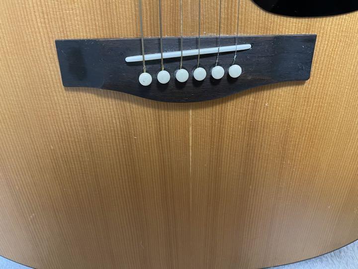 登場! 美品アコースティックギター(YAMAHA) ギター