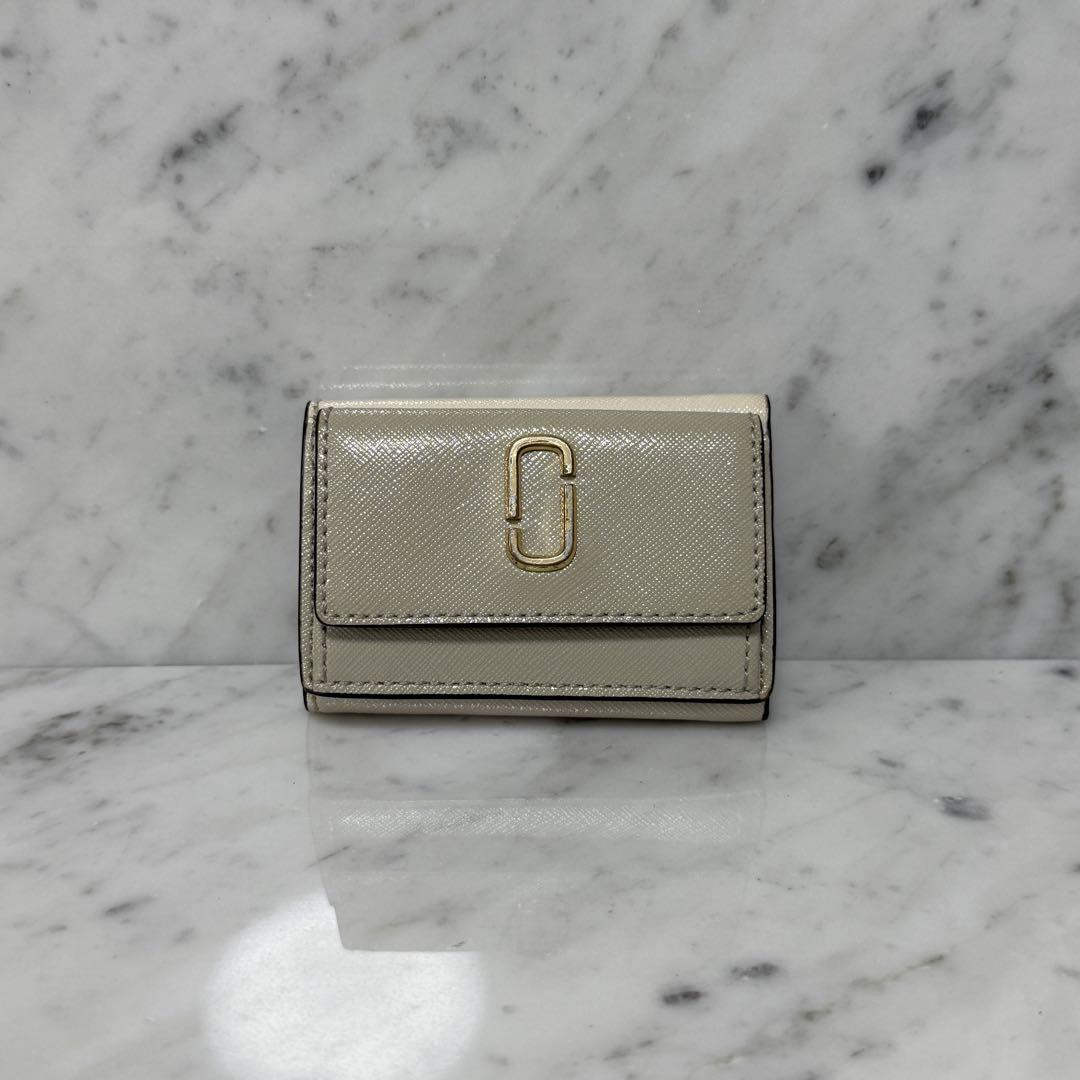 ザ スナップショット ミニ 三つ折りウォレット Marc Jacobs ザ スナップショット ミニ 三つ折りウォレット