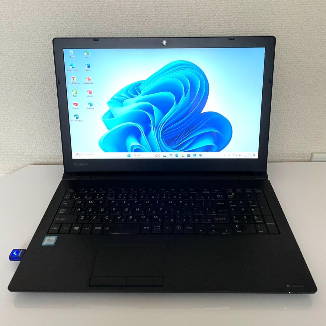 ★Win11★ 第8世代i5 メモリ16GB SSD テンキー付き 東芝 GG3