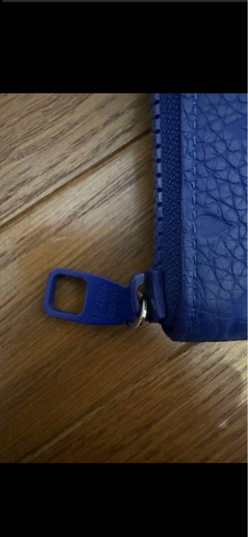 Louis Vuitton 青 レザー 長財布