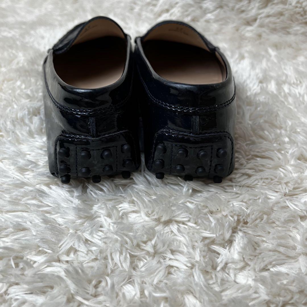美品✨トッズ TOD'S ドライビングシューズ エナメル ダーク