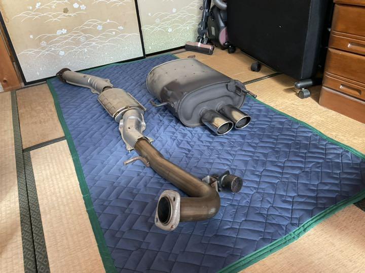 純正 マフラー