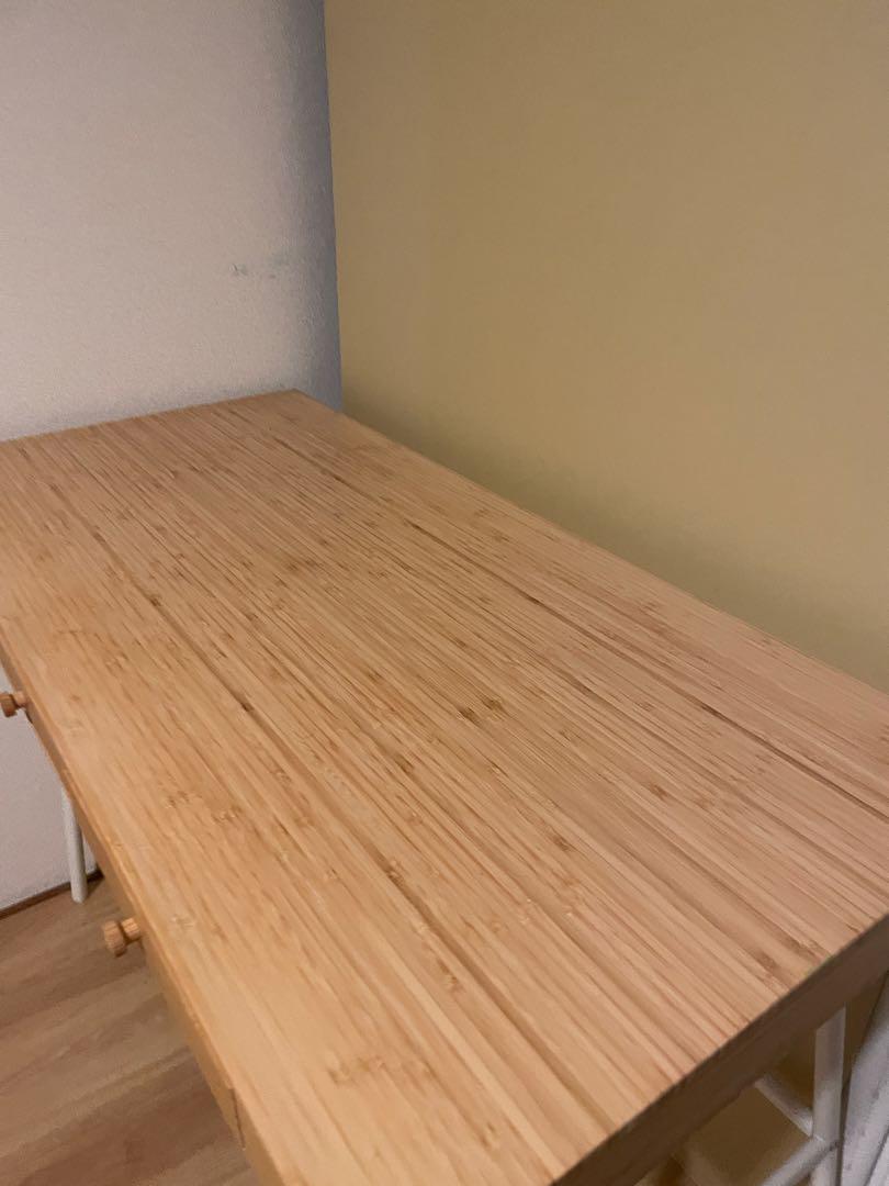 【送料込み】IKEA リルオーセン 竹 デスク 木