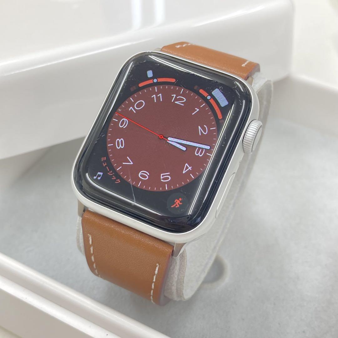 Apple Watch シリーズ4 シルバー 40mm アップルウォッチ 324