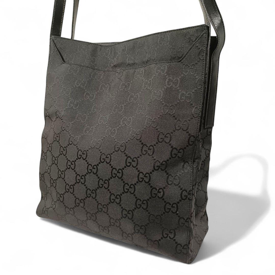 美品 正規品 GUCCI グッチ GGキャンバス ワンショルダーバッグ