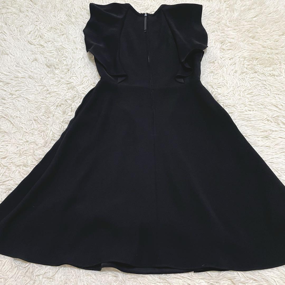 【美品】フォクシー ワンピース フリル Aライン ひざ丈 38 黒