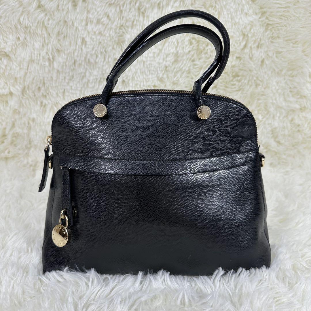 FURLA フルラ