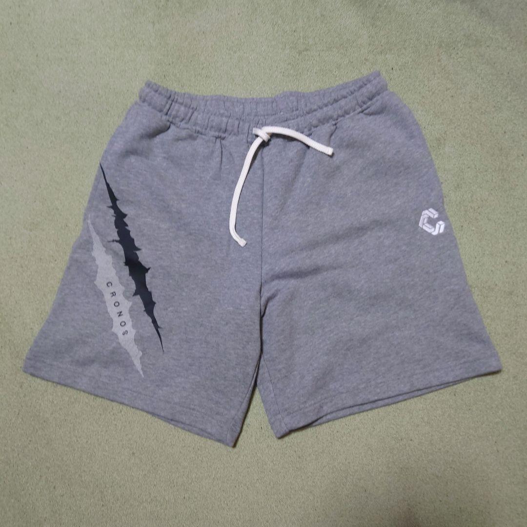 CRONOS　クロノス　ショートパンツ　Lサイズ