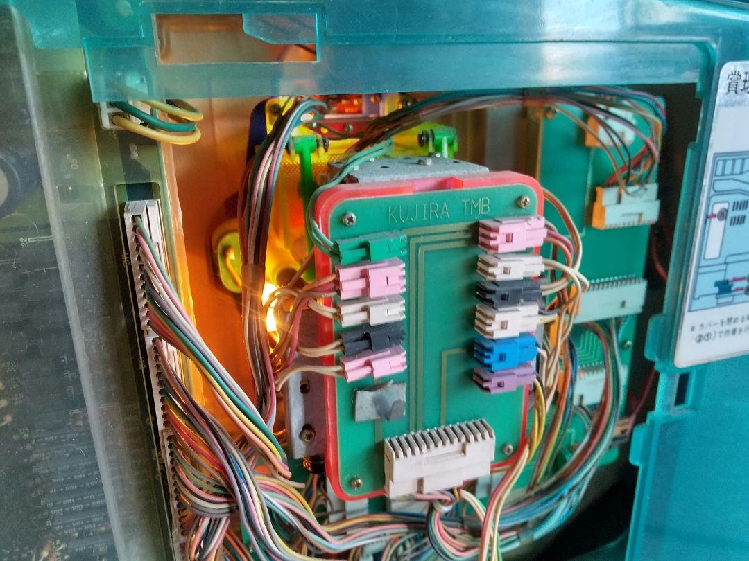 HEIWA くじら君 レトロパチンコ台 実機 HEIWA くじら君 レトロパチンコ台 実機 - メルカリ