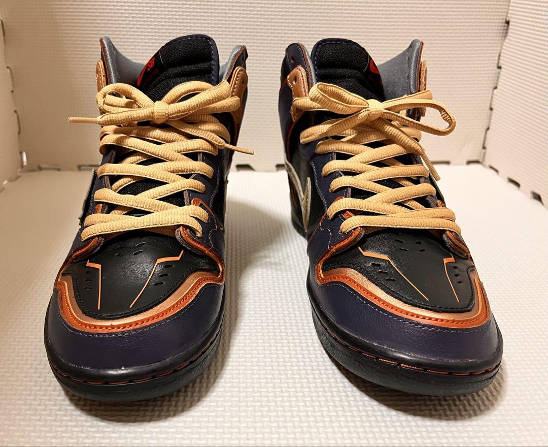 Gundam×Nike SB Dunk High PRO QS Banshee