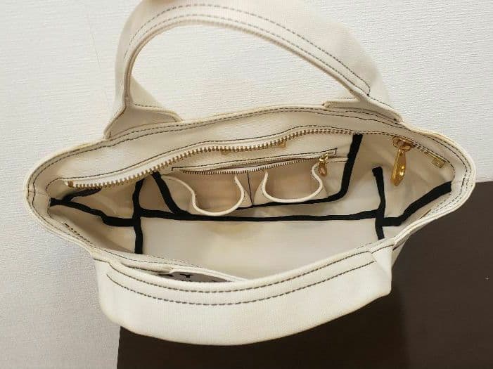 MARC BY MARC JACOBS トートバッグ　白