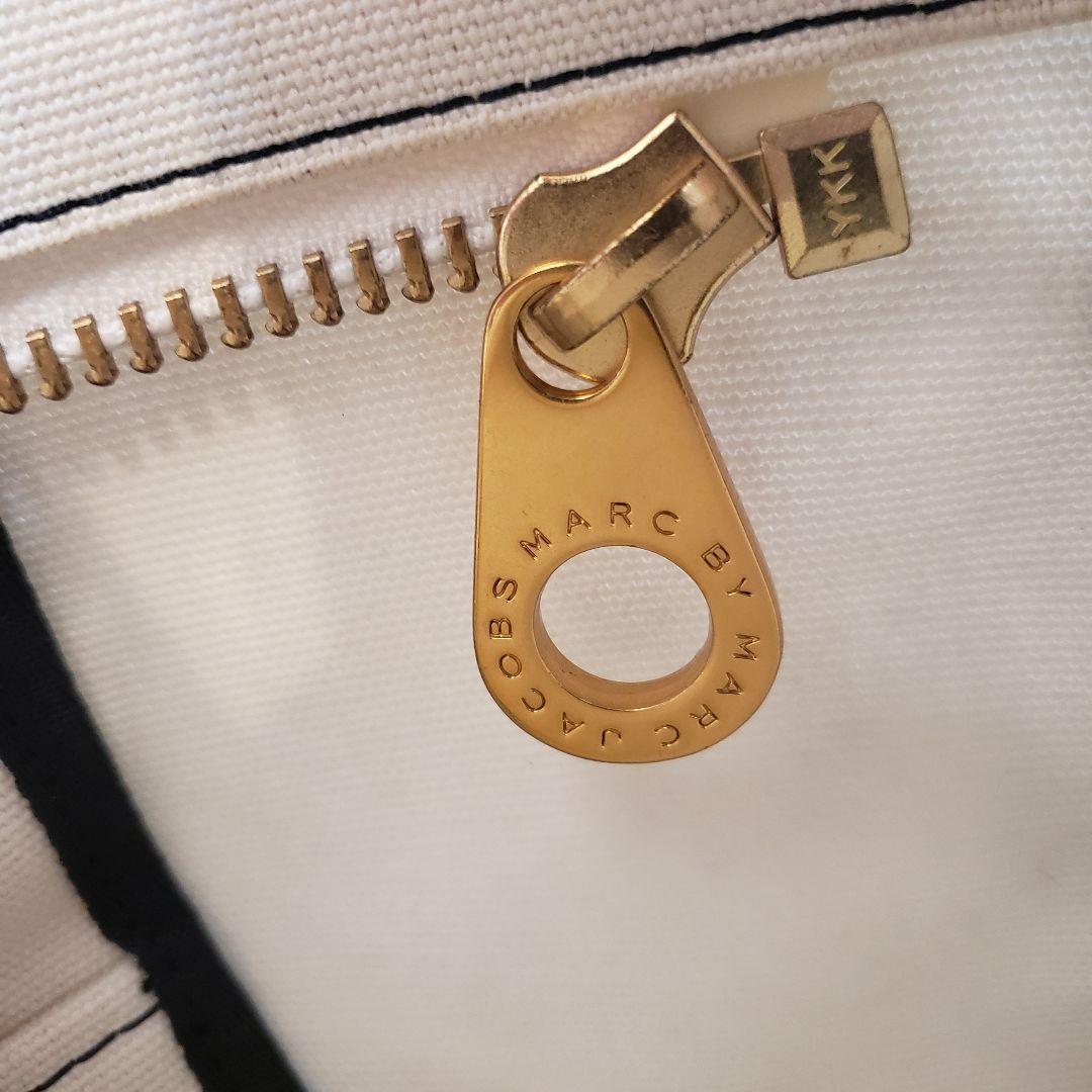 MARC BY MARC JACOBS トートバッグ　白