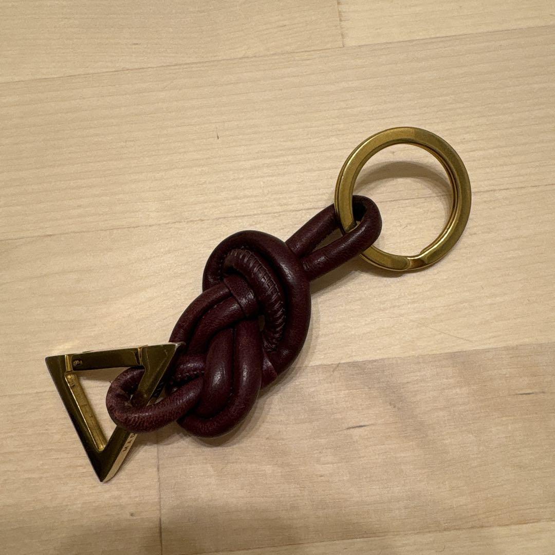 匿名配送】BOTTEGA VENETA キーホルダー ❤︎