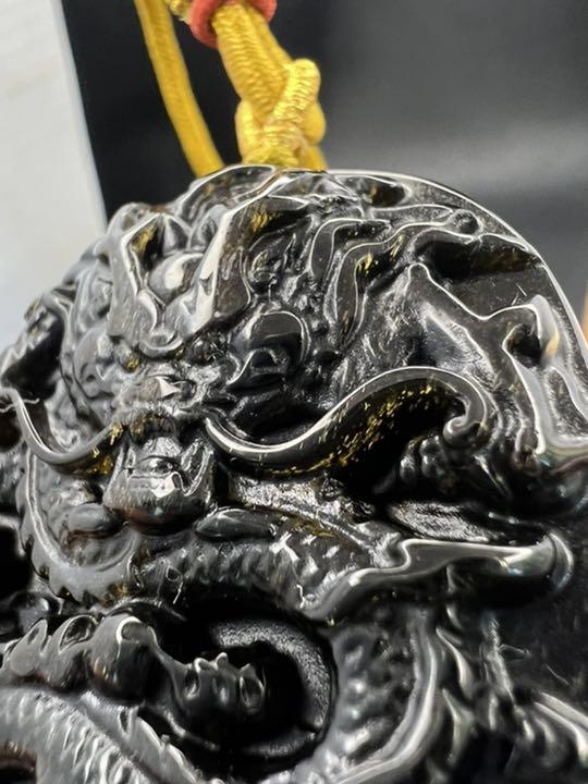 060368  ゴールドオブシディアン金黒曜石龍神彫りネックレス