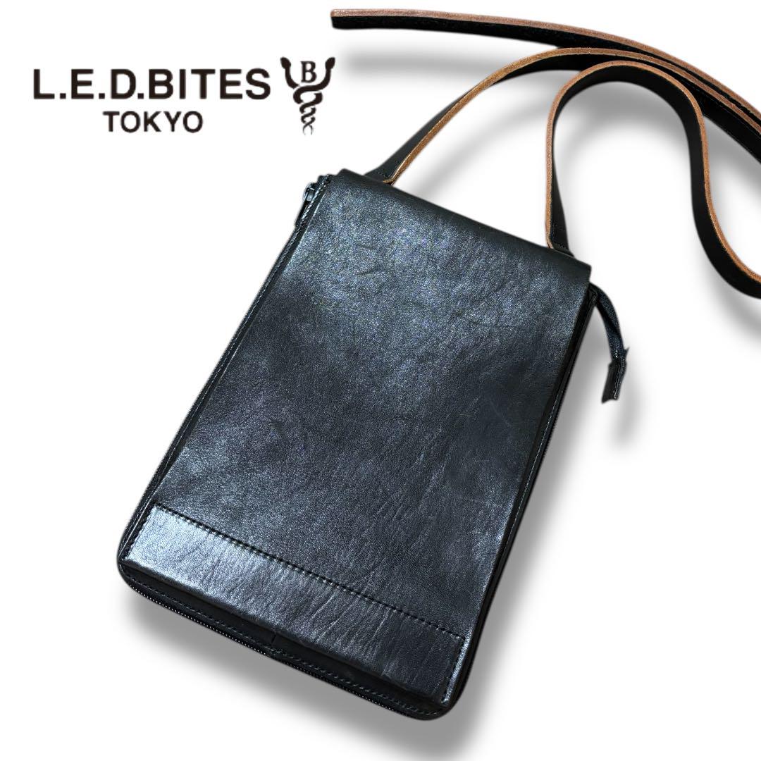 【極美品】L.E.D.BITES★本革★マチ拡張★ショルダーバッグ サコッシュ黒