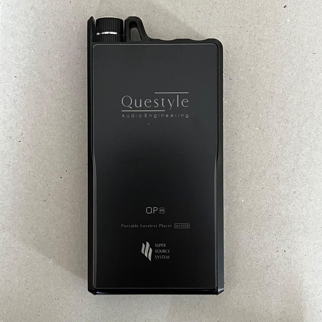 誠実】 (美品) 純正ブラックレザーケース付き QPM Questyle 限定品
