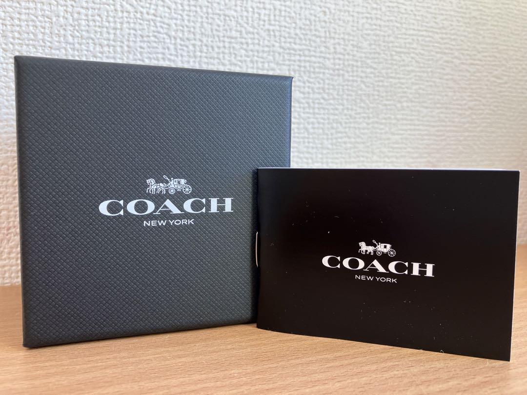 ★ 新品 箱付COACH ピンク腕時計チャーム付き 稼働品