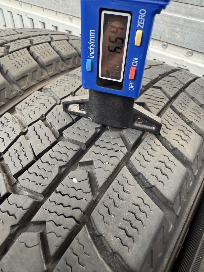 nao takaスタッドレス155／65R14 75Qスチールホイール付き