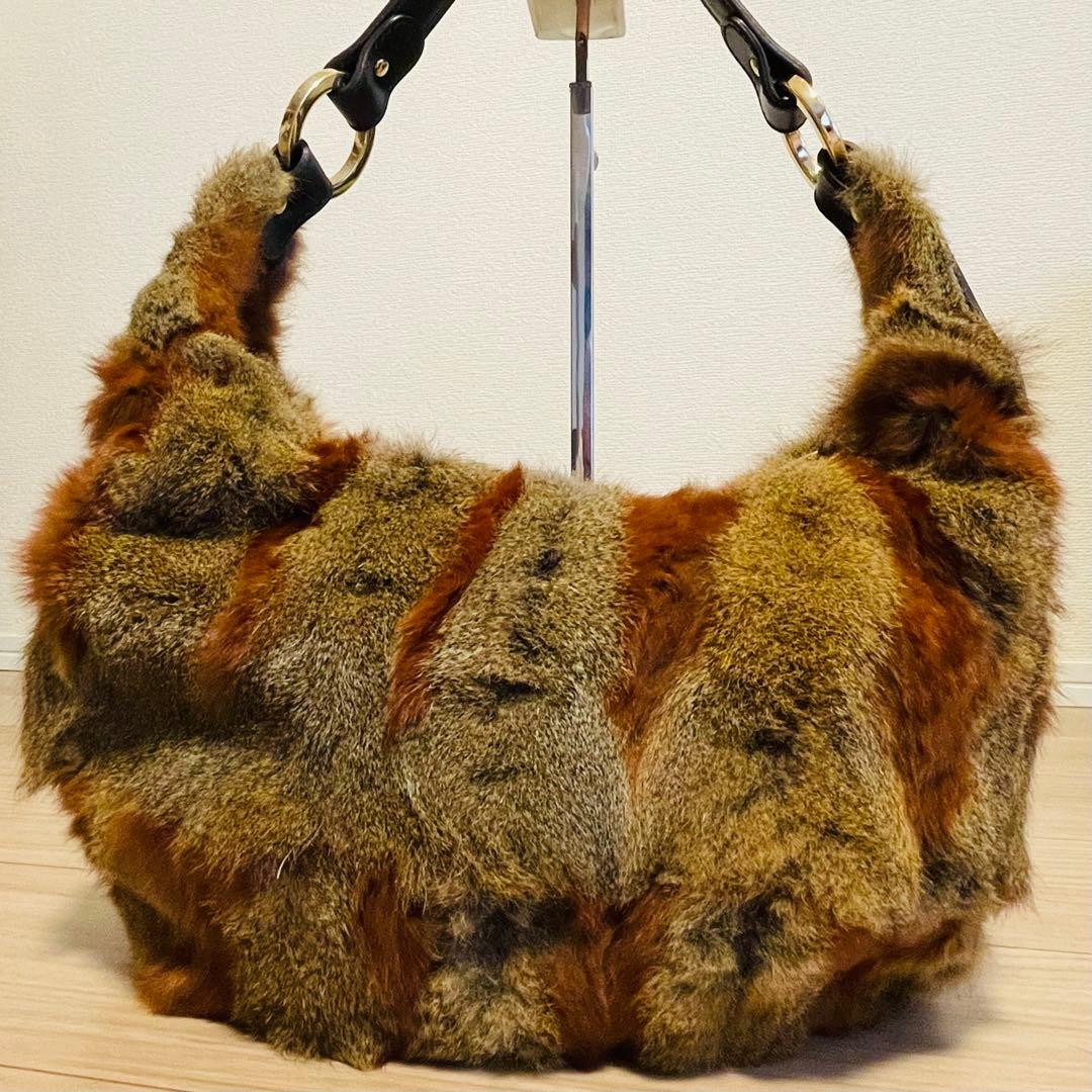 輝い美品✨超希少‼︎フェンディ ハンドバッグ 肩掛け ロゴプレート