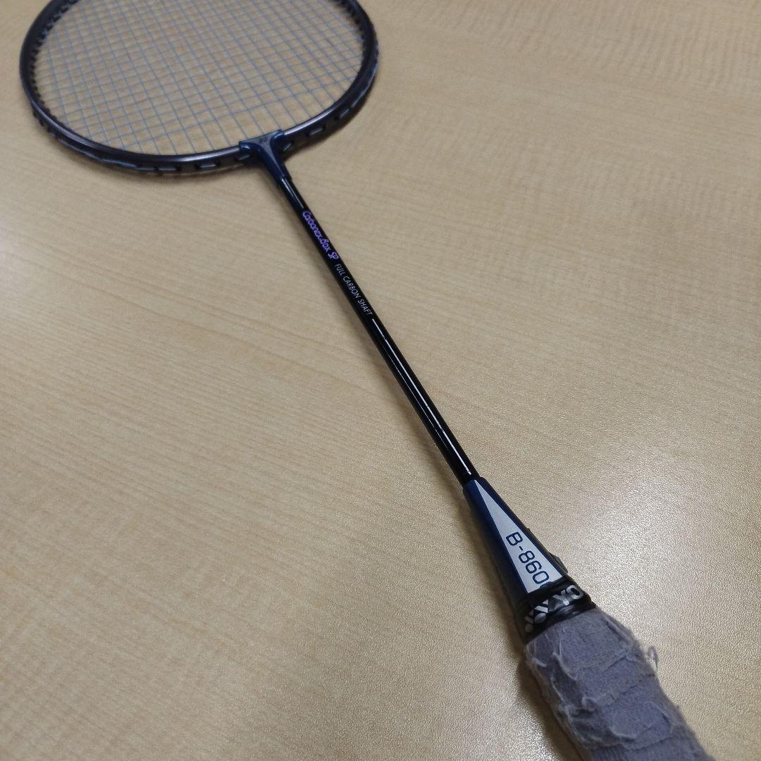 バドミントン ラケット YONEX 4本セット