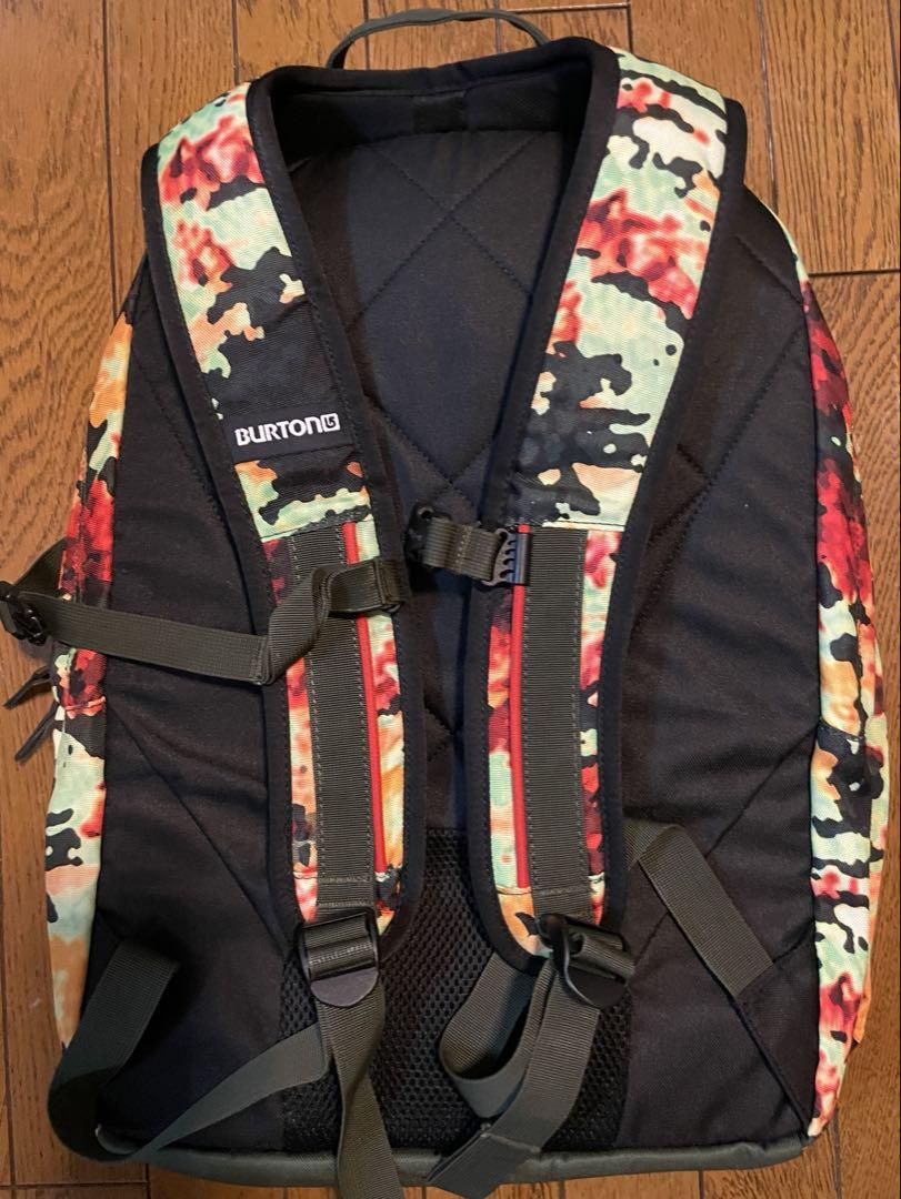 Burton カモフラージュバックパック - メルカリ