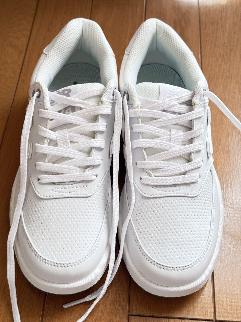 【きれいめファッション51選】上品さと清潔感をキープし 未使用 ニューバランス23.5cm UGC574 JW WHITE シューズ(男性用)