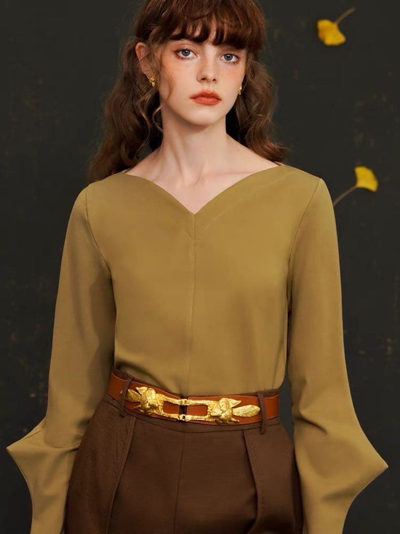 Camoooni カーブカラーシェイプトップス カーキ S