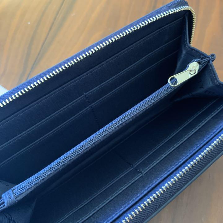 メンズ レディースどちらでも可能 ハワイ購入 トミーヒルフィガー 財布 メルカリ