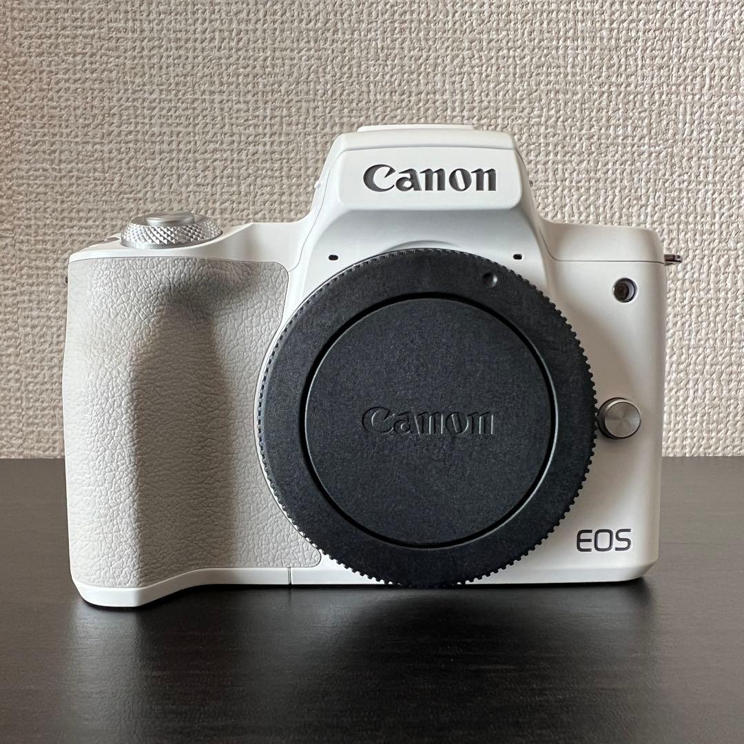 Canon EOS Kiss M2 ダブルレンズキット ミラーレス一眼 ホワイト Canon EOS Kiss M2 ダブルレンズキット ミラーレス一眼 ホワイト