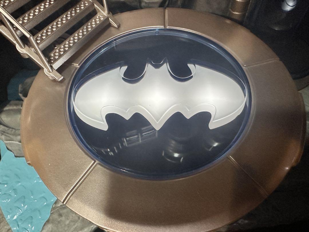 DC comics バットケイブ　ナノメタルフィギュア　バットマン&ロビン DC comics バットケイブ ナノメタルフィギュア バットマン