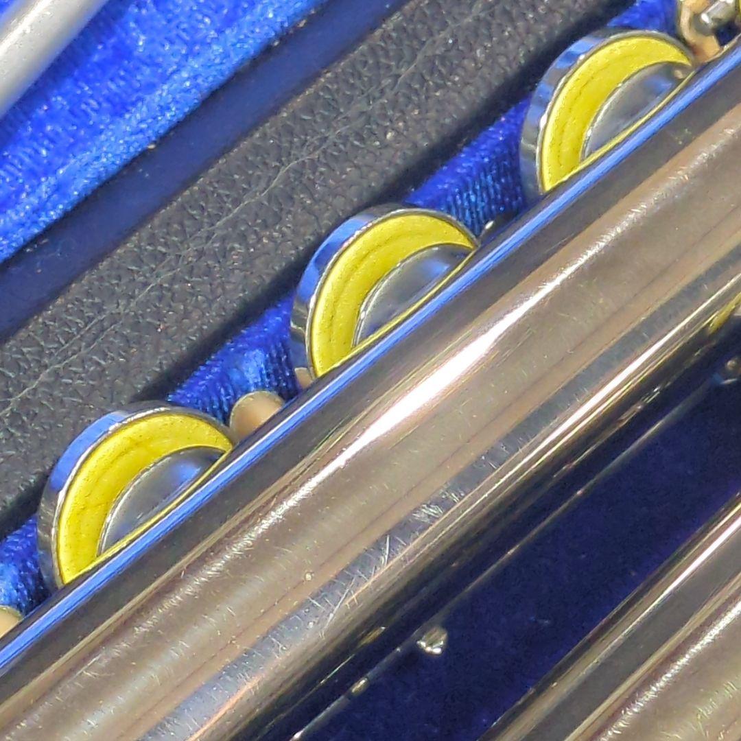 フルート 調整済 美品 ヤマハ YFL211 (Eメカ仕様)