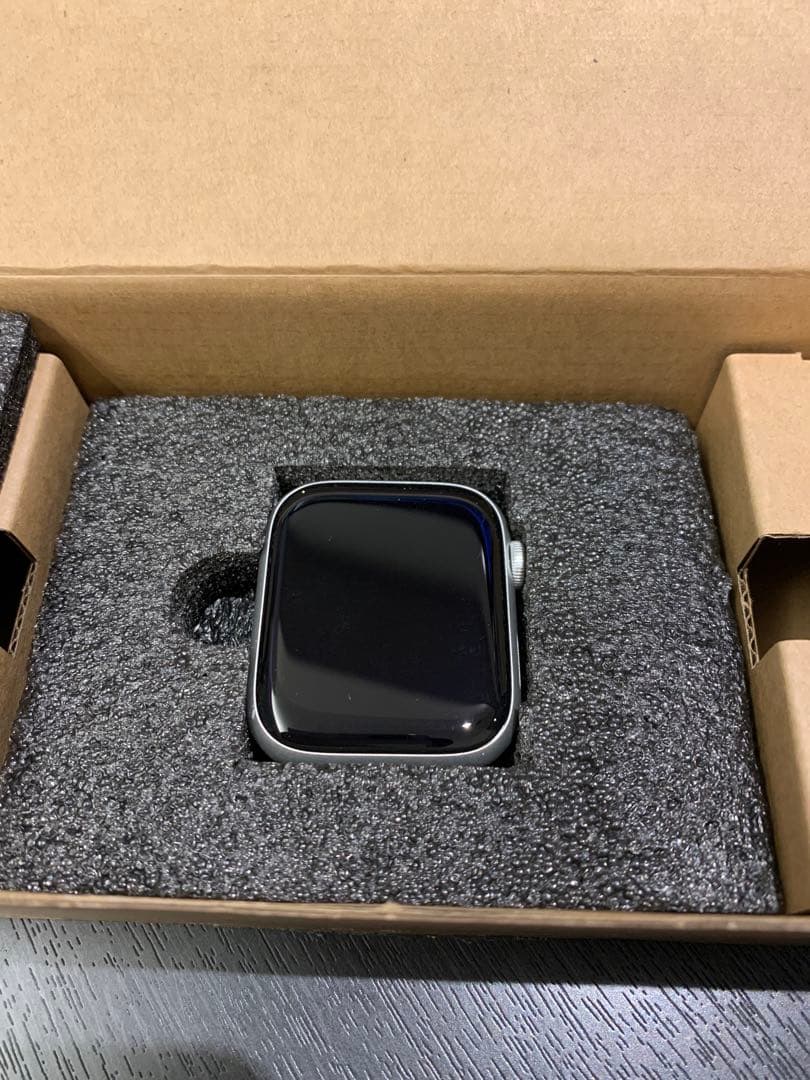 Apple Watch Series 9 45mm GPS シルバー