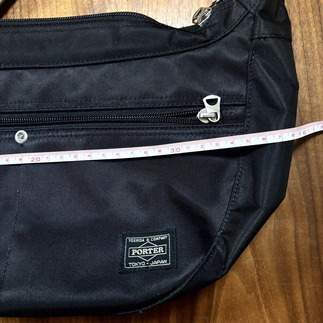 PORTER ポーター 吉田カバン ショルダーバッグ 三日月型 鞄