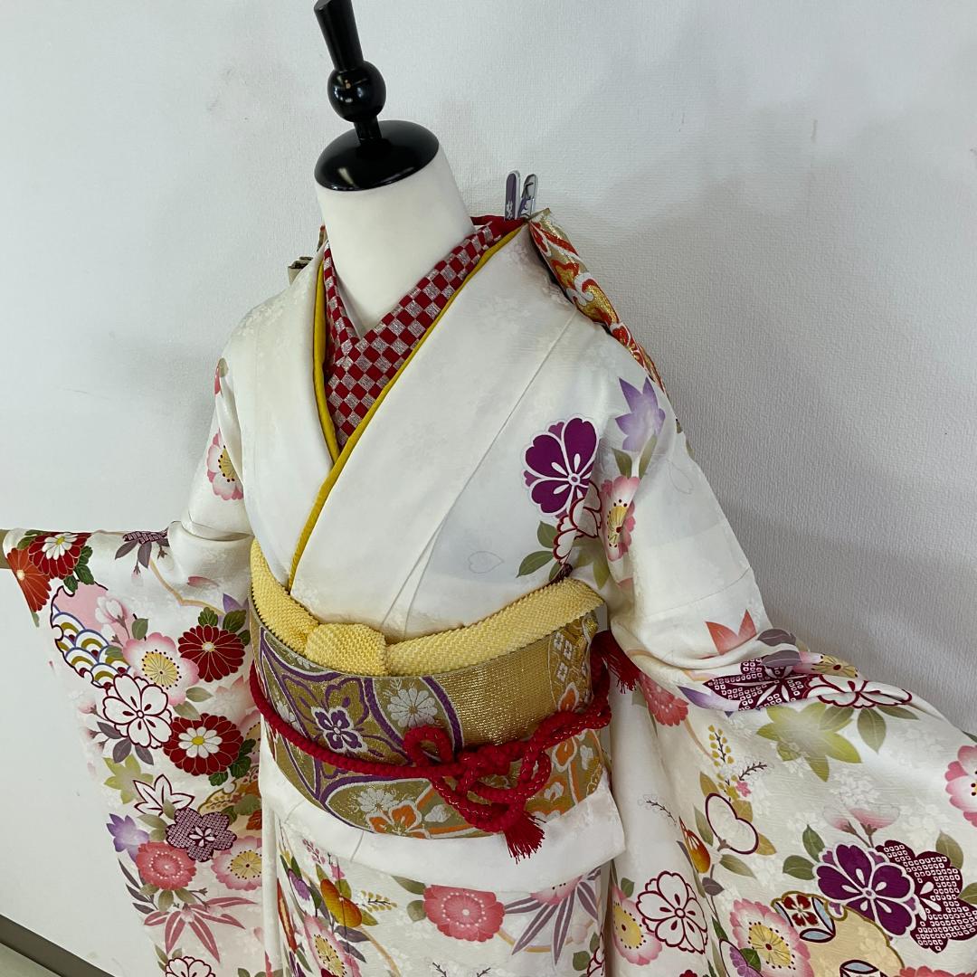 美品　正絹お振袖　7点フルセット　M～Lサイズ　白　大人キレイ